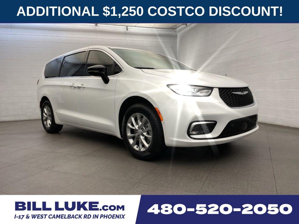 New 2026 Chrysler Pacifica L