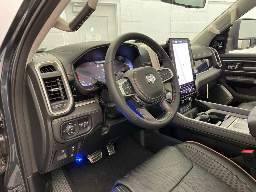 صورة مصغرة 24 لـ 2026 RAM 1500 ST