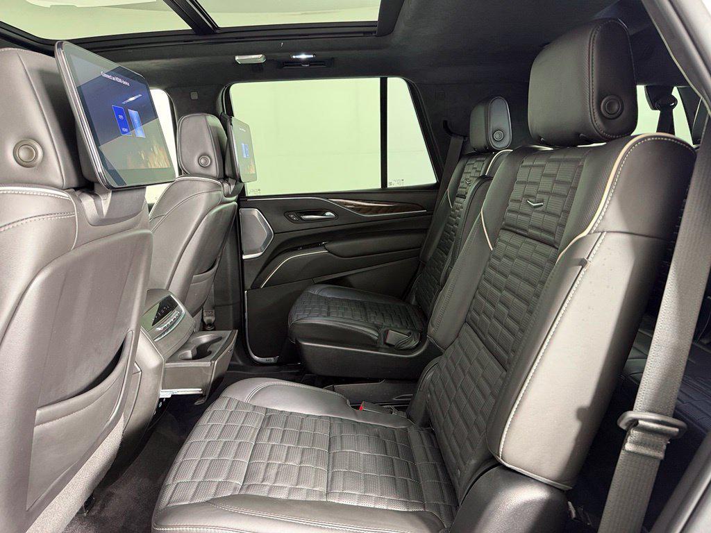 صورة مصغرة 16 لـ 2022 Cadillac ESCALADE SPORT PLATINUM