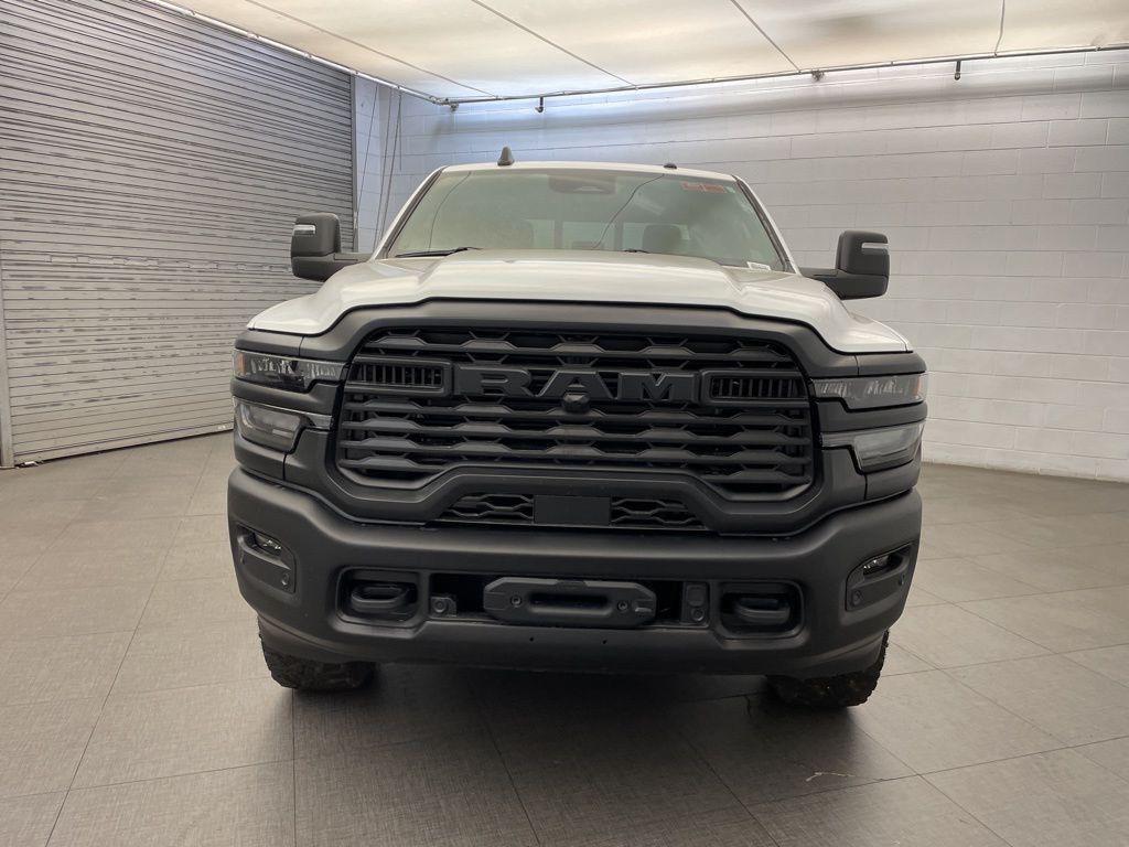 صورة 6 لـ 2026 RAM 2500 TRADESMAN CREW CAB 4X4 6'4' BOX
