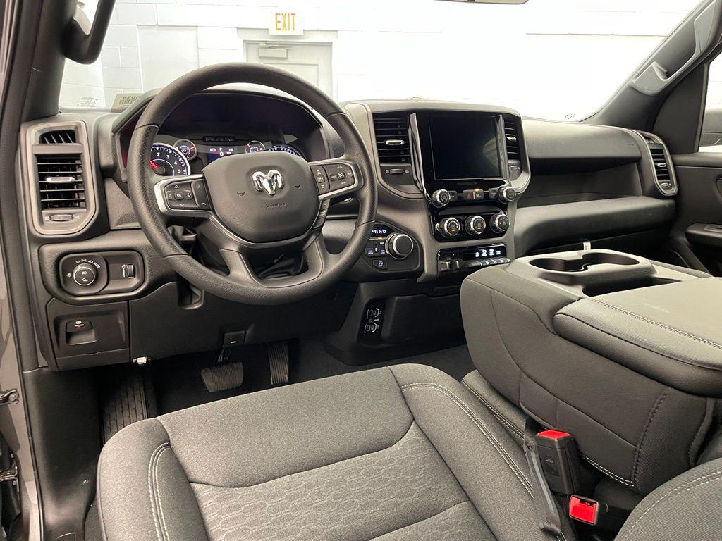 2026 RAM 1500 EXPRESS 缩略图 12