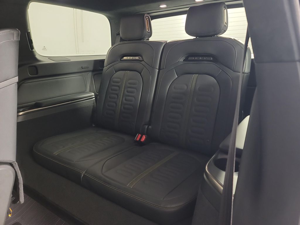 صورة مصغرة 22 لـ 2024 Rivian R1S ADVENTURE QUAD MOTOR LARGE PACK