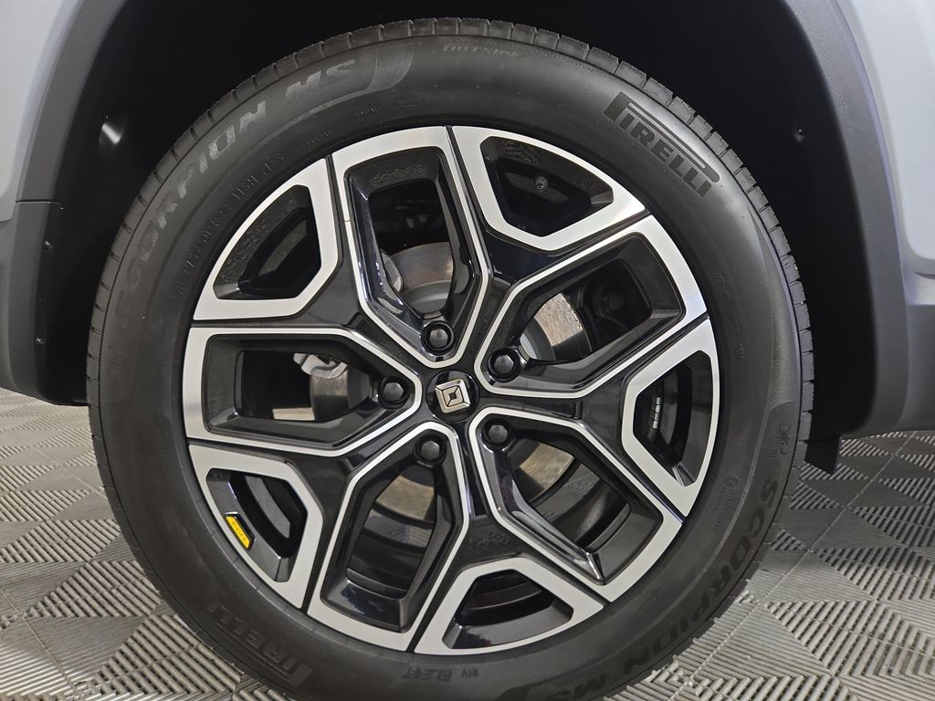 2025 Rivian R1S ADVENTURE TRIM — миниатюра 12