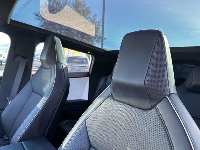 2024 Tesla CYBERTRUCK ALL-WHEEL DRIVE 缩略图 22