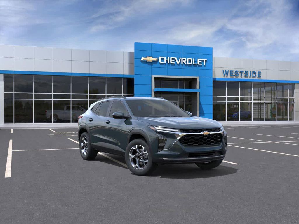 New 2026 Chevrolet Trax LT