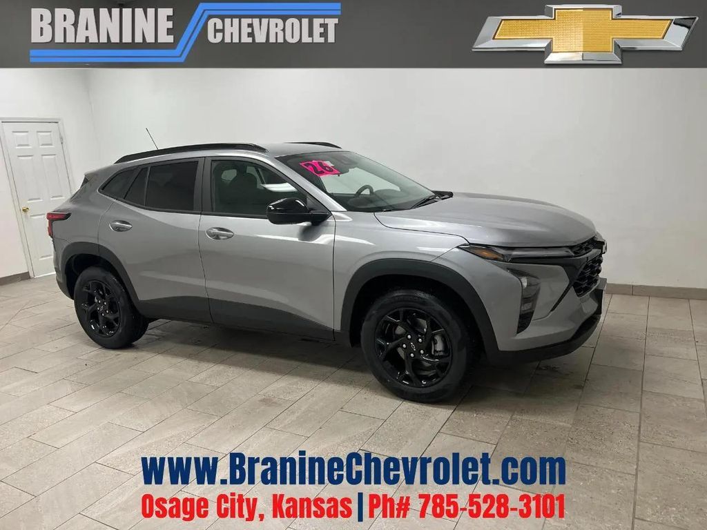 New 2026 Chevrolet Trax LT