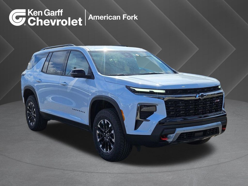 New 2026 Chevrolet Traverse AWD Z71