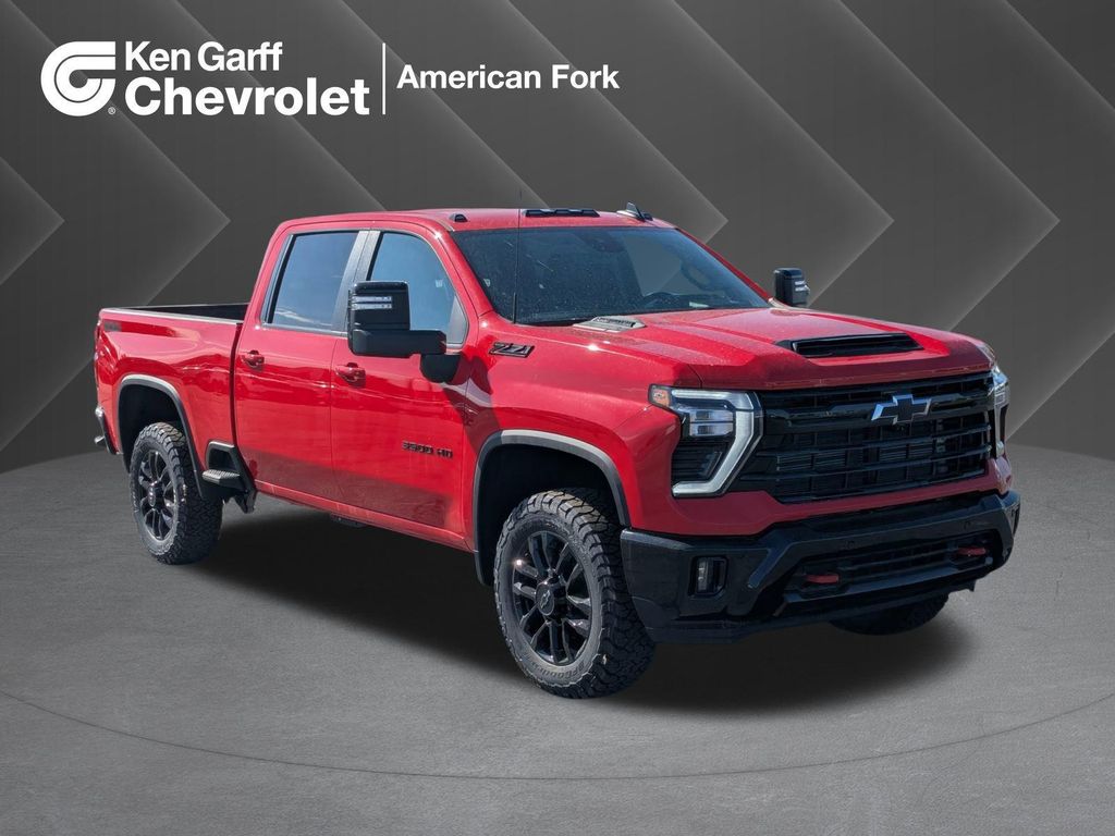 New 2025 Chevrolet Silverado 3500 LT