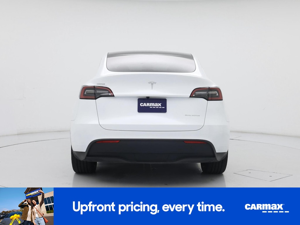 TESLA MODEL Y LONG RANGE - 7