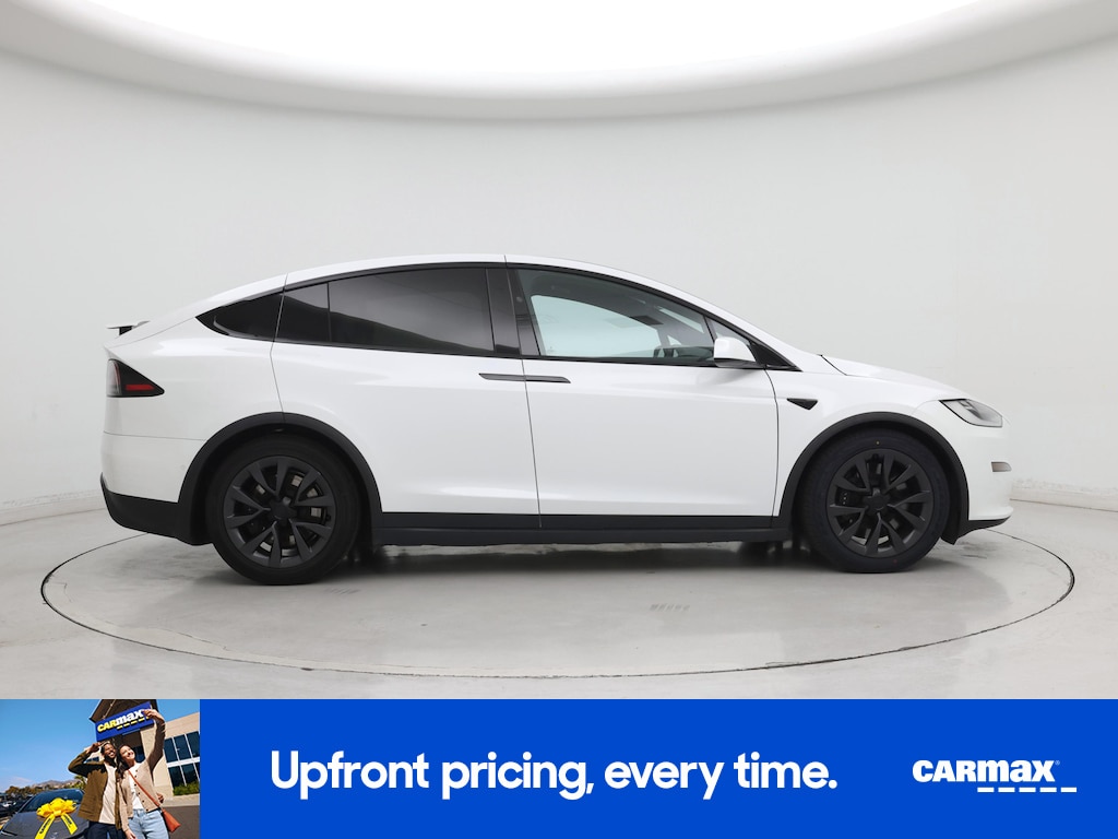 TESLA MODEL X - 9