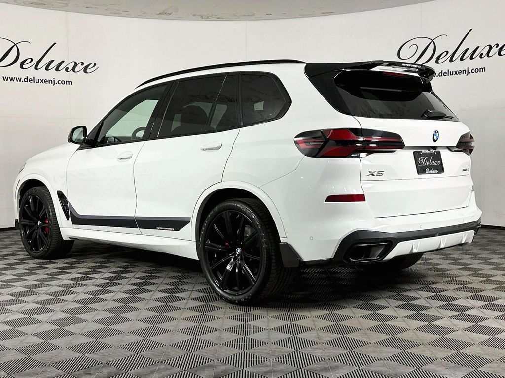 صورة 4 لـ 2025 BMW X5 XDRIVE40I