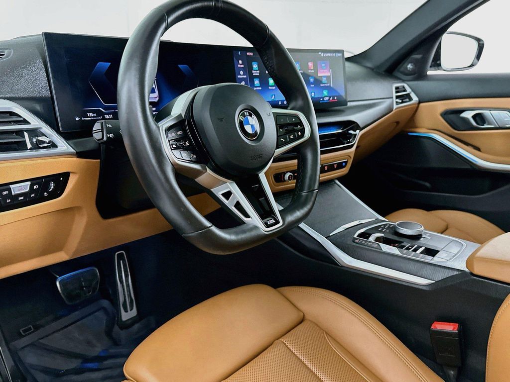 صورة 7 لـ 2025 BMW 330 330I XDRIVE