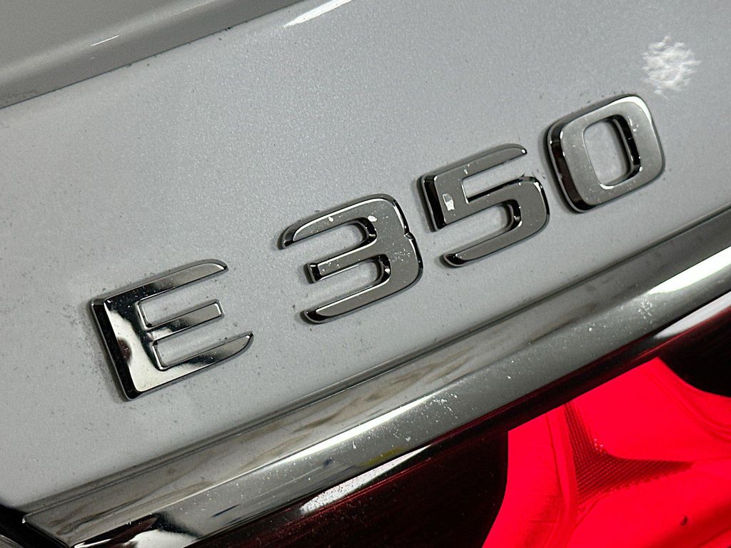 2024 Mercedes-BENZ E-CLASS thumbnail 25