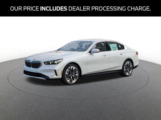 New 2026 BMW 530 i xDrive