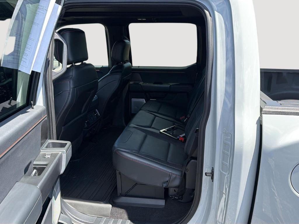 صورة مصغرة 12 لـ 2024 FORD F-150 RAPTOR