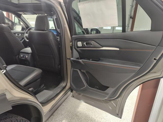 2026 FORD EXPLORER TREMOR — миниатюра 24