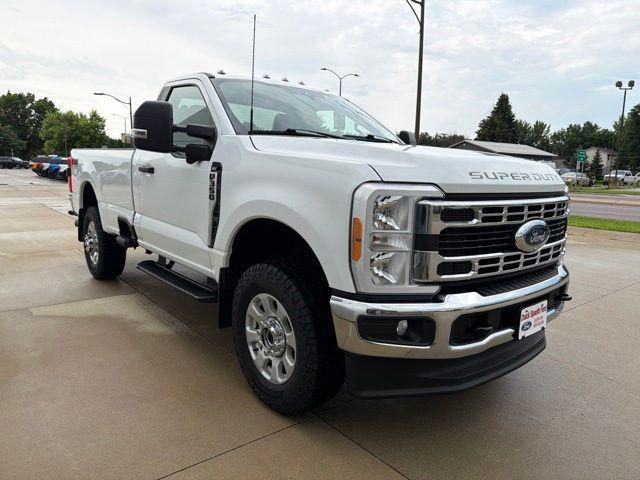 صورة 8 لـ 2023 FORD F-350 XLT