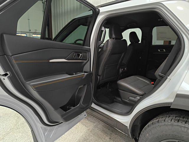 صورة مصغرة 17 لـ 2026 FORD EXPLORER TREMOR
