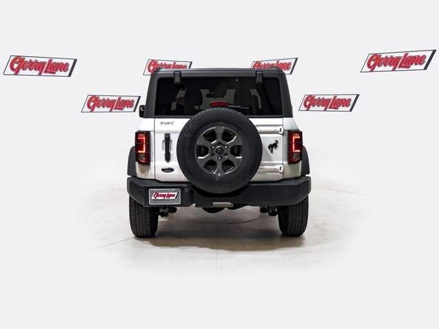 FORD BRONCO - 5