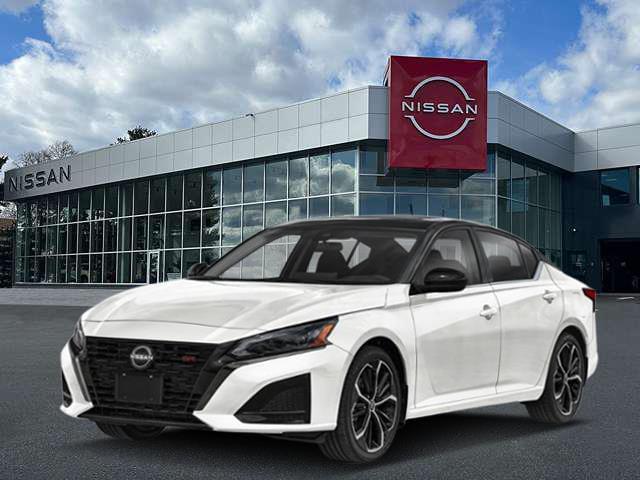 New 2026 Nissan Altima SR FWD