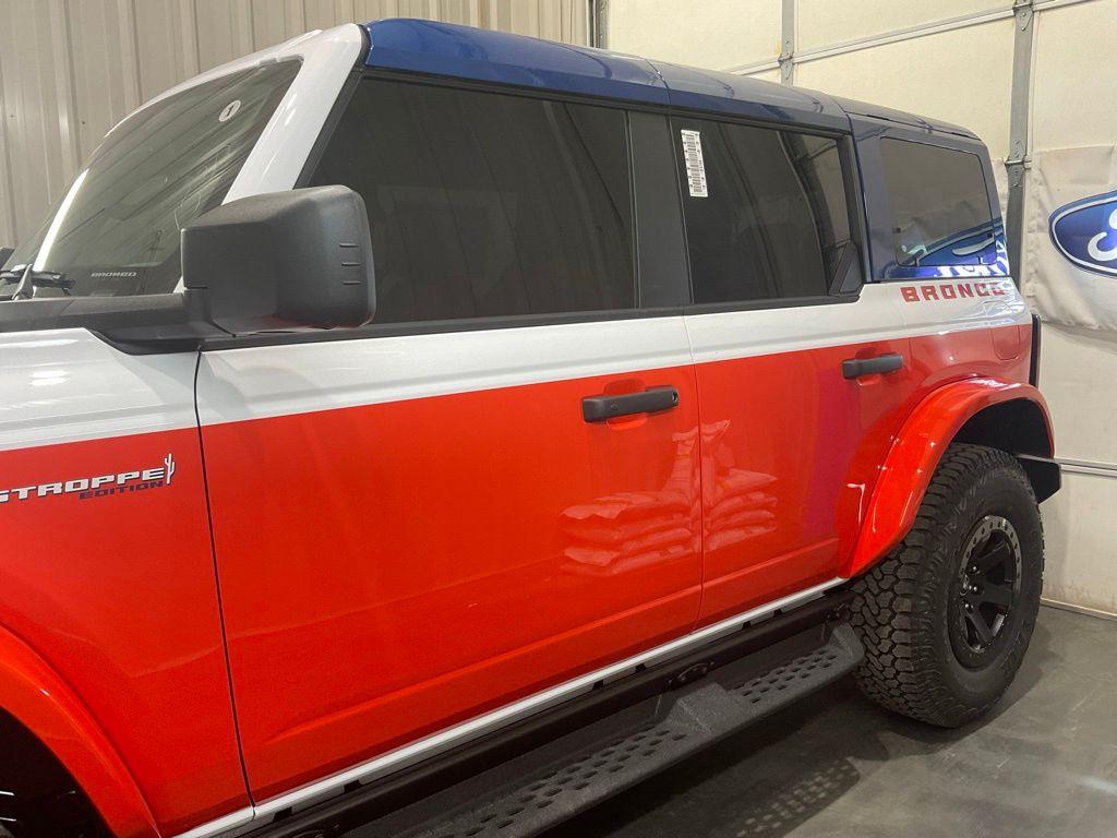 FORD BRONCO - 5