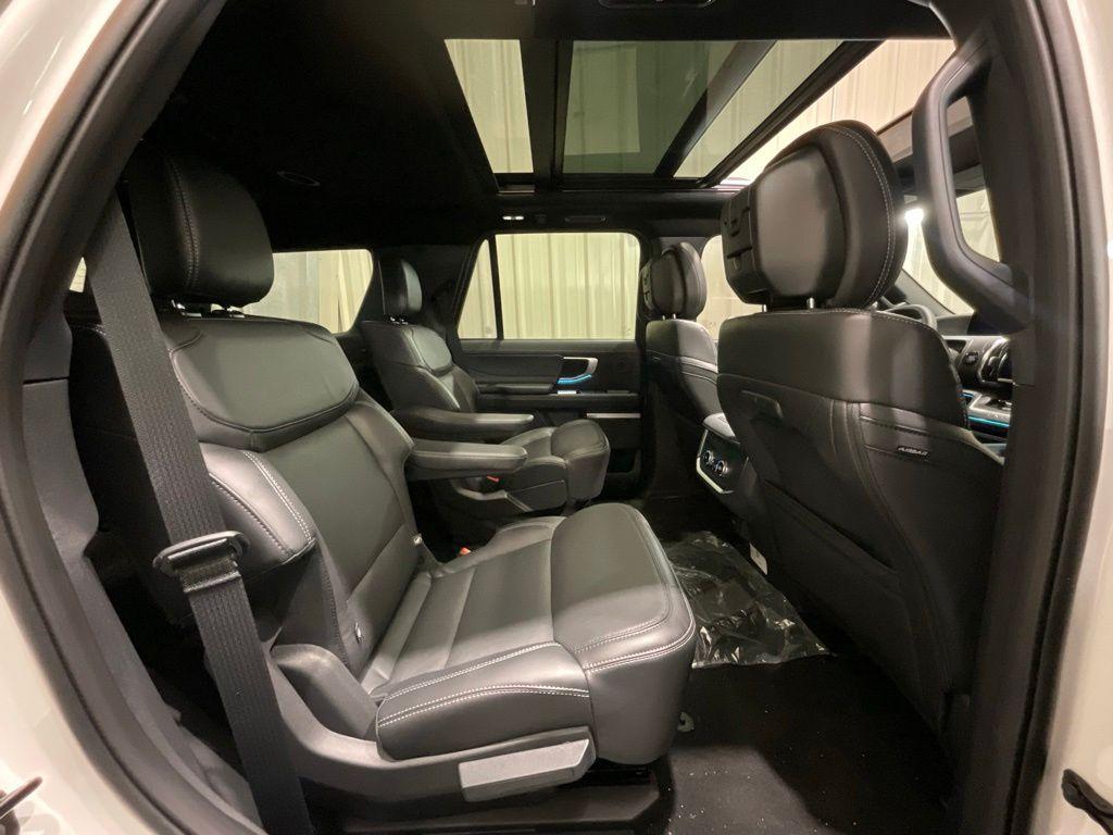 2026 FORD EXPEDITION PLATINUM — миниатюра 15