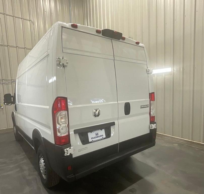2025 RAM PROMASTER 2500 HIGH ROOF — миниатюра 19