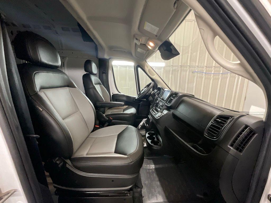 2025 RAM PROMASTER 2500 HIGH ROOF — миниатюра 11