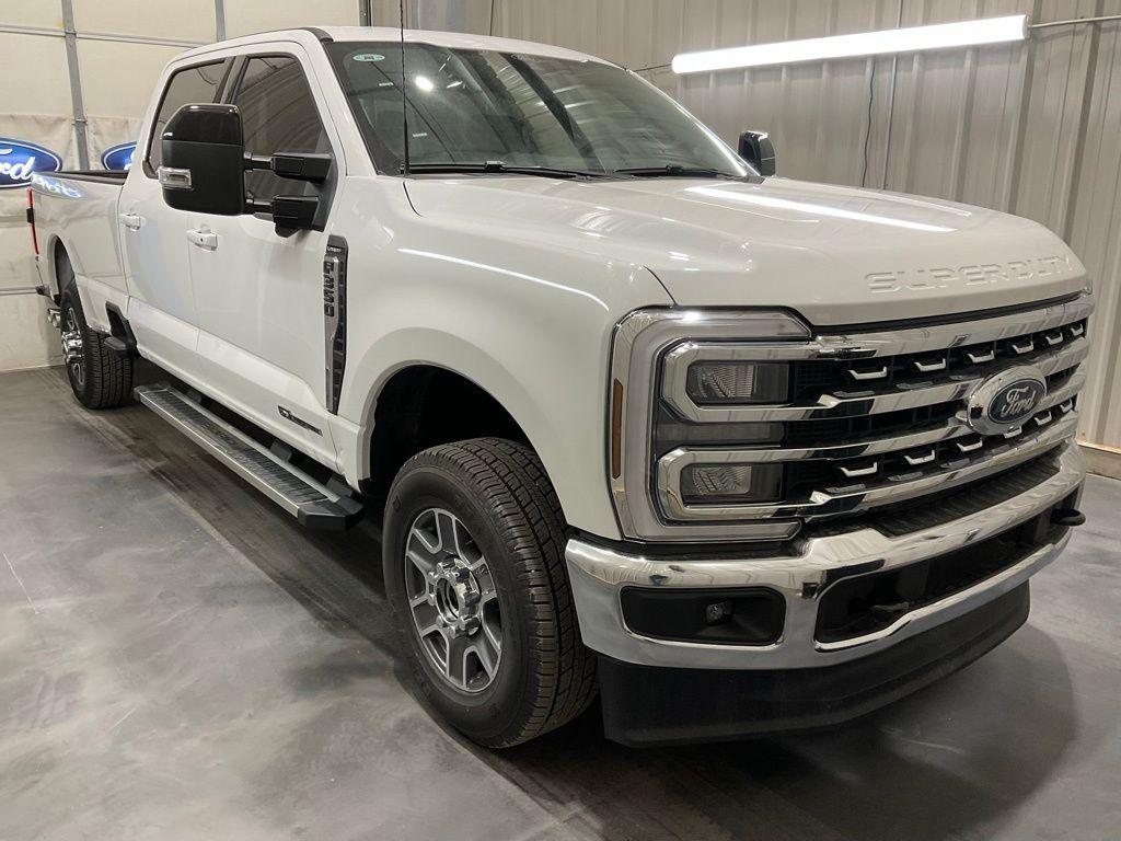 New 2026 Ford F-350 Lariat Super Duty
