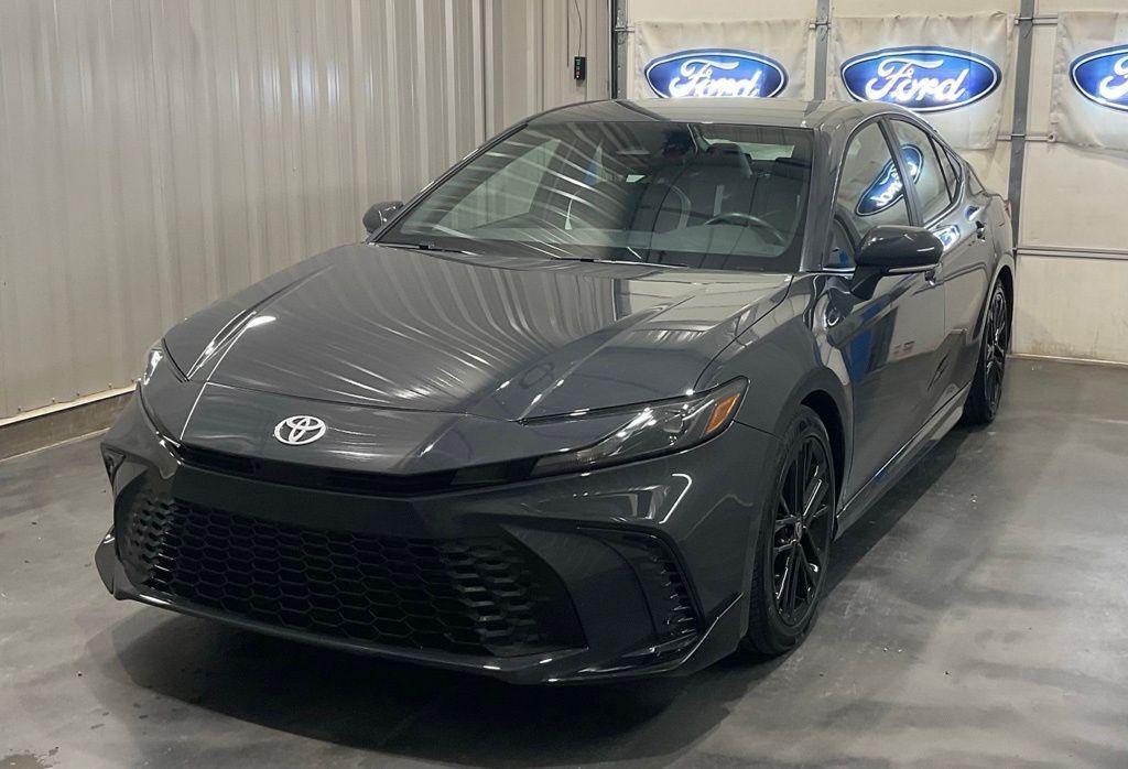 صورة 3 لـ 2025 Toyota CAMRY SE