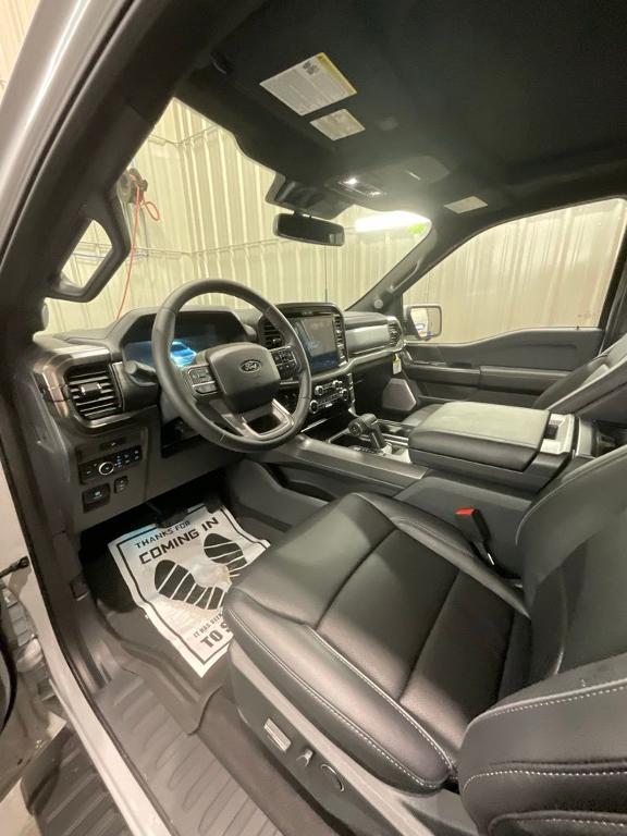 FORD F-150 LARIAT - 9