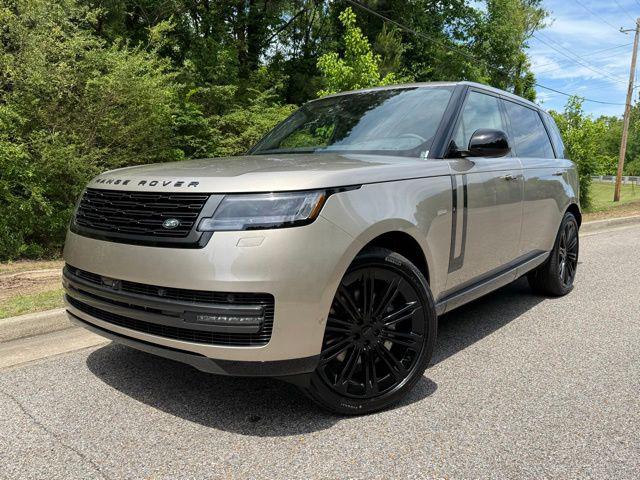 New 2026 Land Rover Range Rover SE