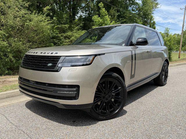 New 2026 Land Rover Range Rover SE