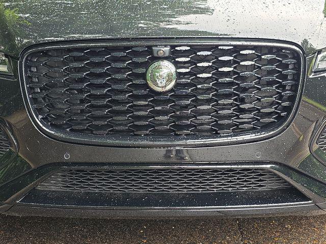 صورة 10 لـ 2026 Jaguar F-PACE P250 R-DYNAMIC S