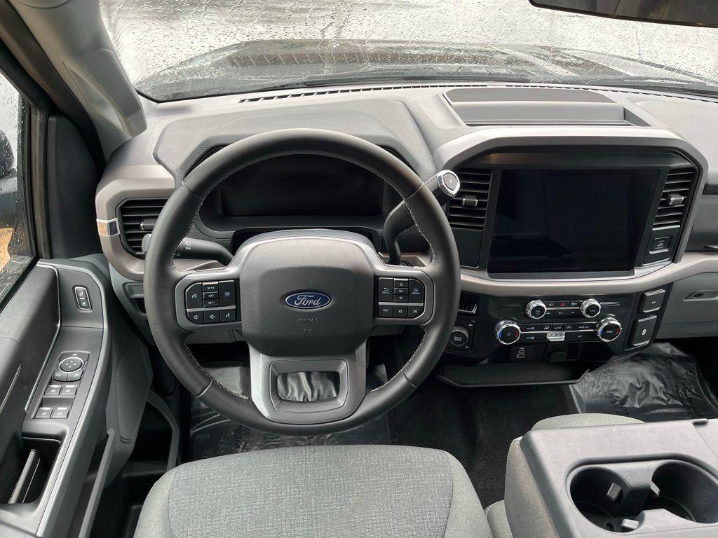 FORD F-150 XLT - 8