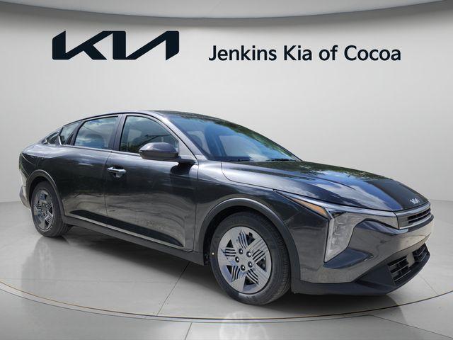 New 2026 Kia K4 LX