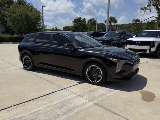 New 2026 Kia K4 EX