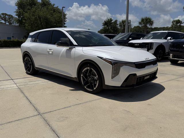 New 2026 Kia K4 GT-LINE