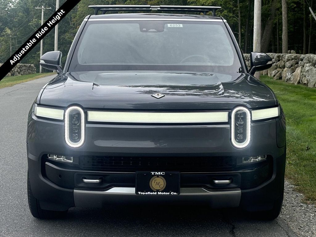 2022 Rivian R1S LAUNCH EDITION — фото 3