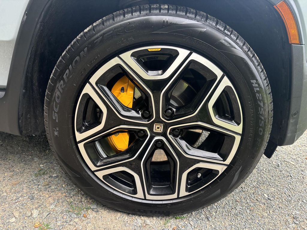 صورة مصغرة 35 لـ 2022 Rivian R1S LAUNCH EDITION