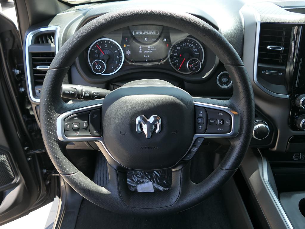 صورة مصغرة 17 لـ 2026 RAM 1500 EXPRESS
