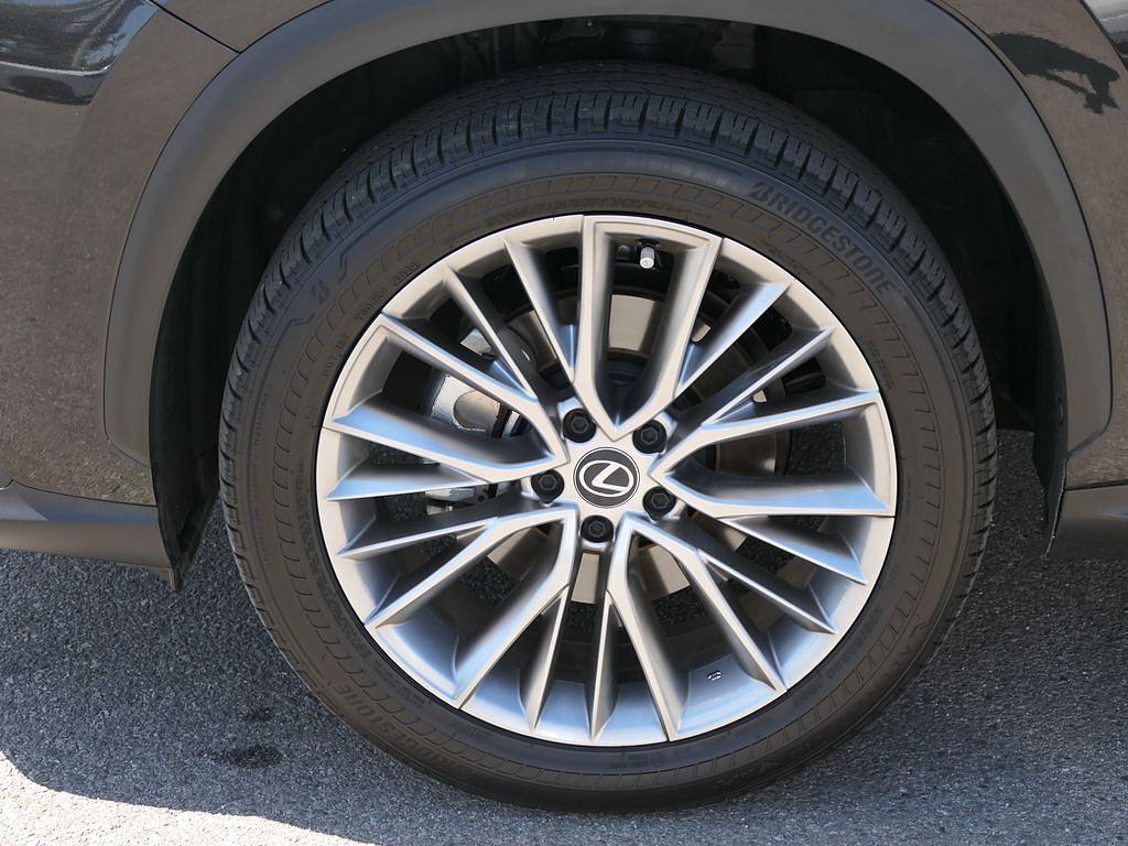 2025 Lexus NX 350H PREMIUM — фото 8
