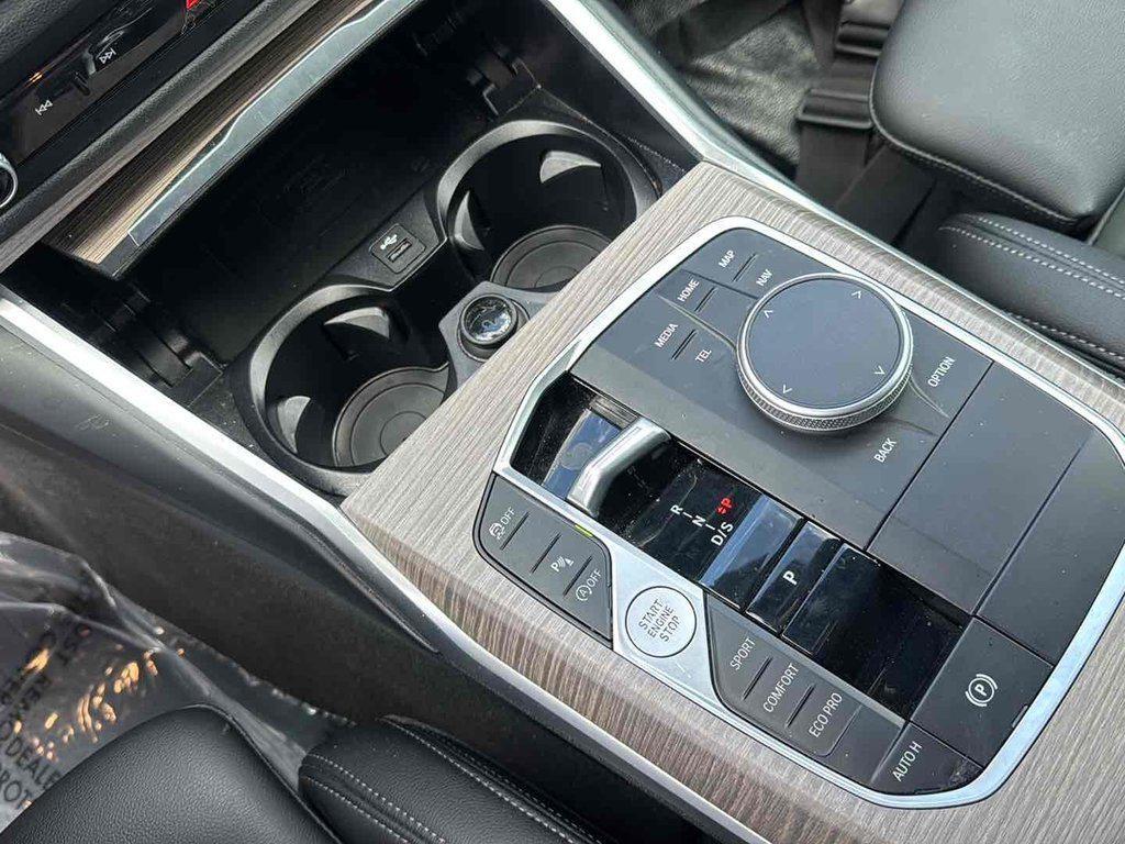 2025 BMW 330 I XDRIVE thumbnail 44