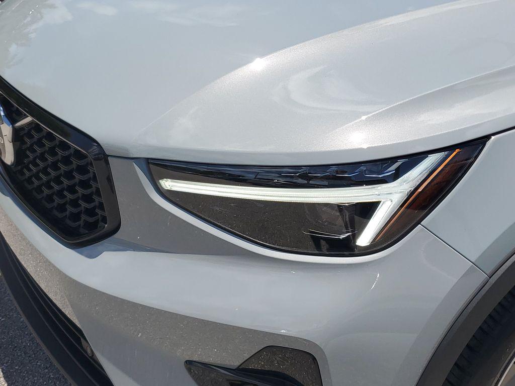 2026 Volvo XC40 PLUS, B5 AWD GAS (MILD HYBRID), DARK — миниатюра 11
