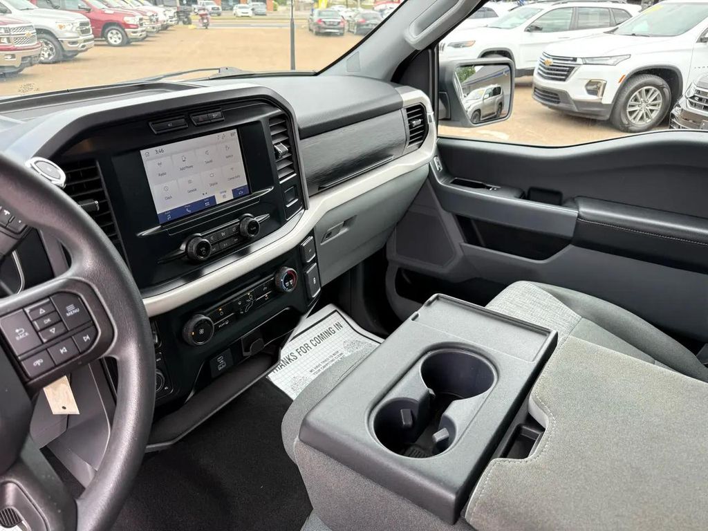 FORD F-150 XLT - 10