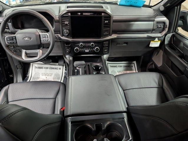 FORD F-150 LARIAT - 10