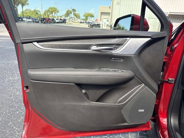 صورة مصغرة 18 لـ 2026 Cadillac XT5 SPORT