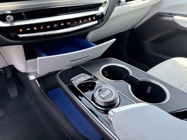 2026 Cadillac LYRIQ LUXURY thumbnail 25