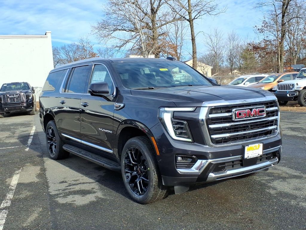 New 2026 GMC Yukon XL 4WD Elevation