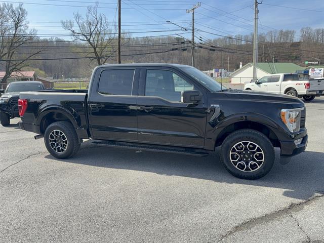 FORD F-150 XLT - 4